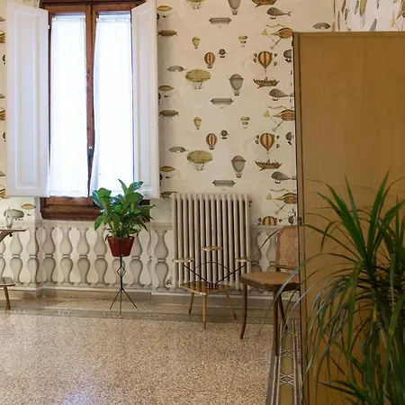 Apartment Fornasetti Florence
